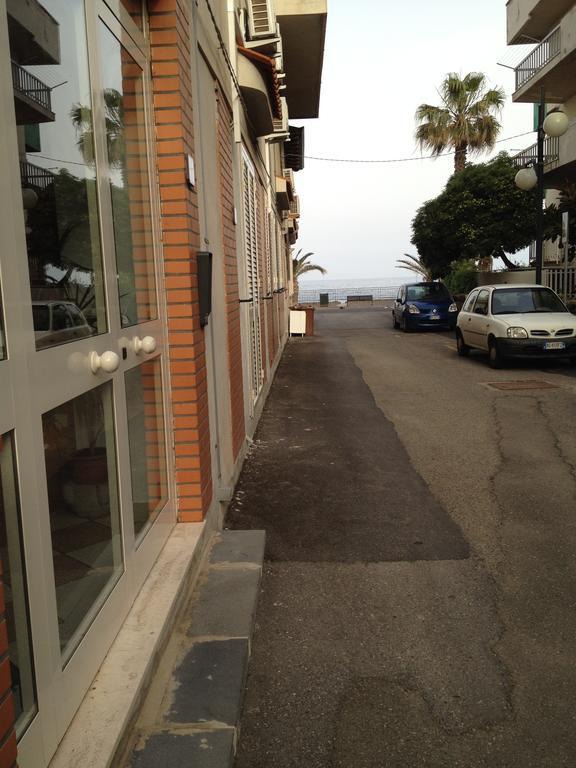 阿克伦住宿加早餐旅馆 SantʼAlessio Siculo 外观 照片